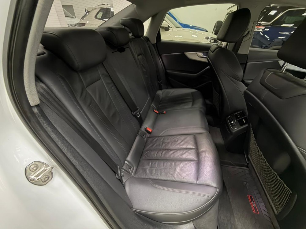 Audi A4 4P 2,0 Tfsi 190CV 40 — foto 12